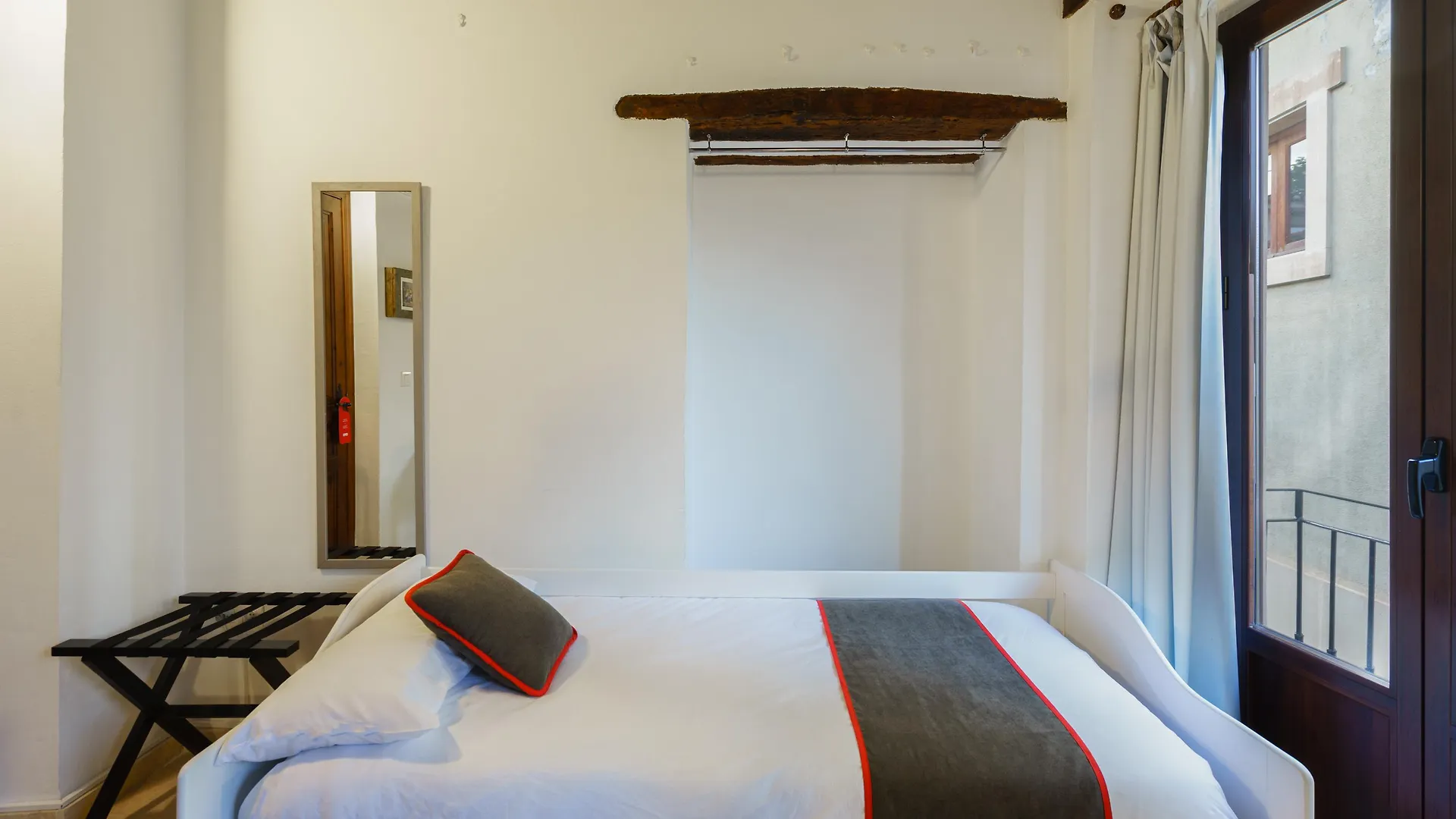 מלון גרנדה Casa Aljibe De Santa Ana בית הארחה